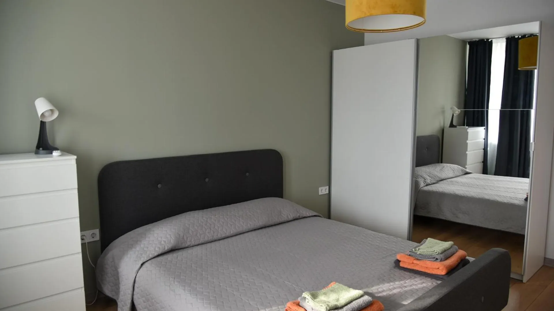Sunlit Elegance Escape Apartment Varna